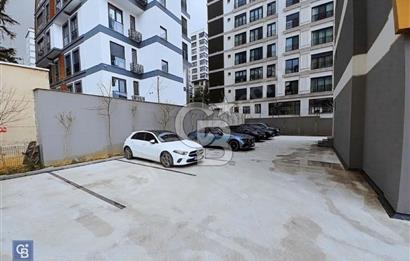 SUADİYE SAHİLDE KISMİ DENİZ MANZARALI 3+1 NET 82 m2 DAİRE