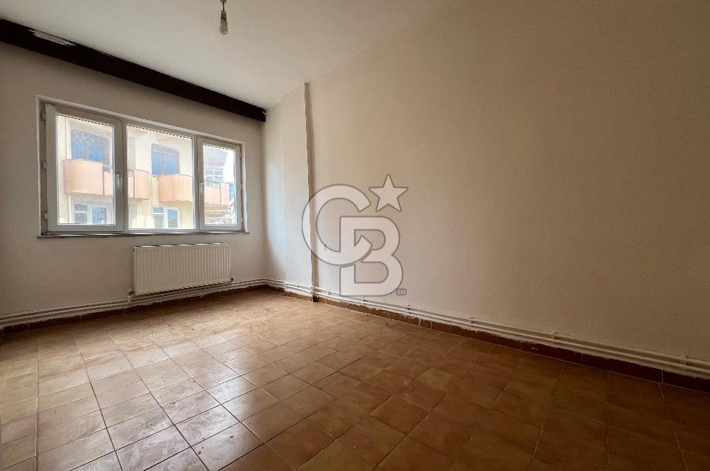 LAPSEKİ ÇARŞI MERKEZİNDE 2+1 SATILIK DAİRE