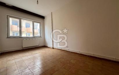 LAPSEKİ ÇARŞI MERKEZİNDE 2+1 SATILIK DAİRE