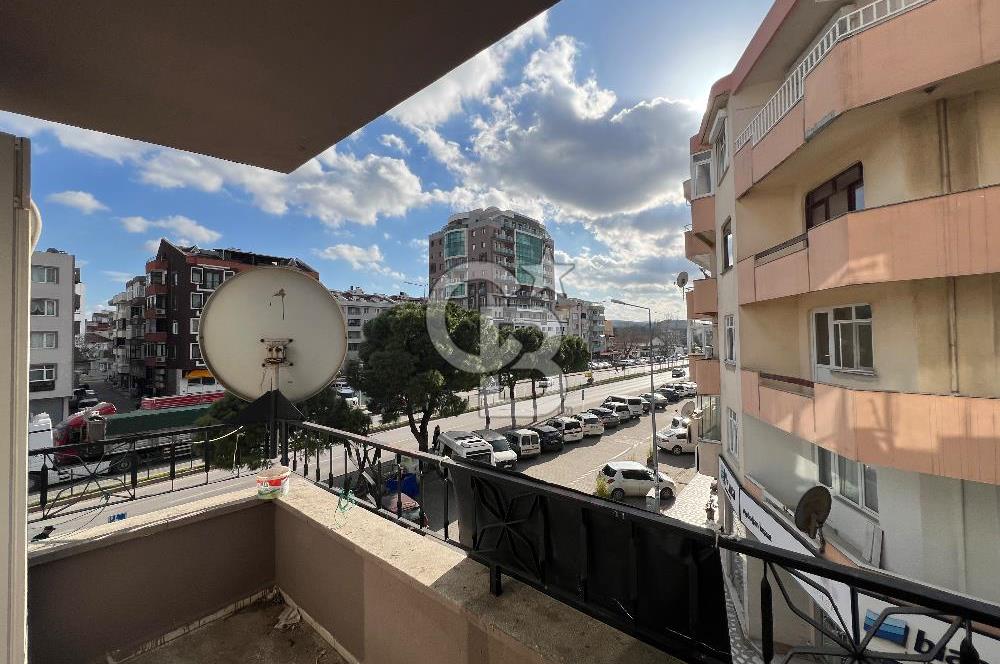 LAPSEKİ ÇARŞI MERKEZİNDE 2+1 SATILIK DAİRE