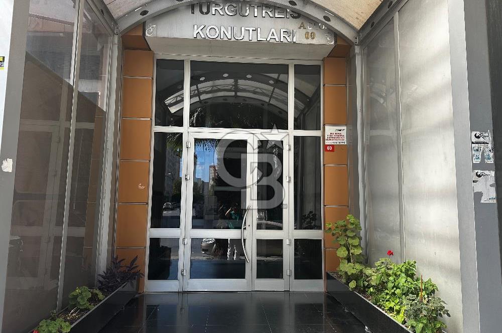 Esenyurt Piri Reis Mahallesi’nde 3+1,152m2 Satılık Daire