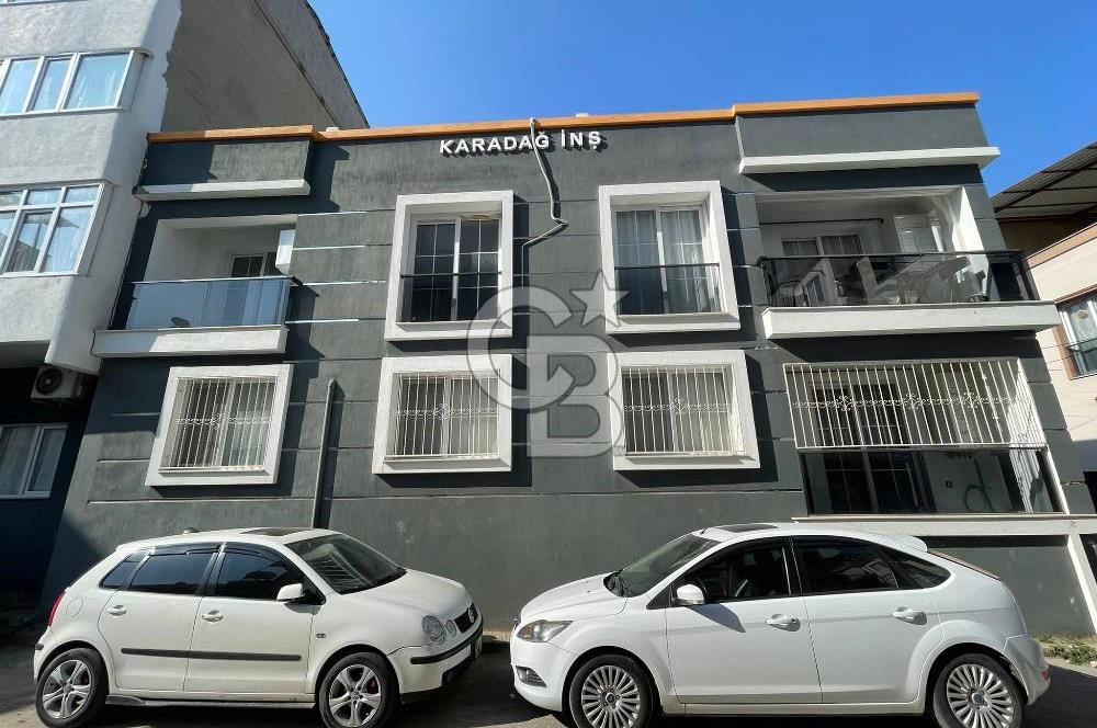 Buca Tınaztepe Yıldız Mahallesi'nde Satılık 1+1 Daire - Merkezi Konum, Yatırımlık Fırsat