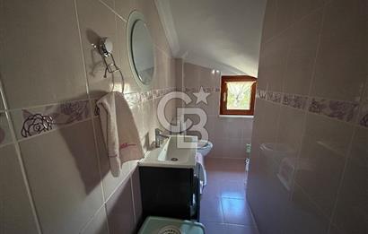 https://www.sahibinden.com/ilan/emlak-konut-satilik-golbasi-karsiyaka-800m2-arsa-payli-250m2-satilik-villa-1226554341/detay/