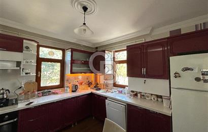 https://www.sahibinden.com/ilan/emlak-konut-satilik-golbasi-karsiyaka-800m2-arsa-payli-250m2-satilik-villa-1226554341/detay/