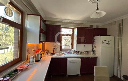 https://www.sahibinden.com/ilan/emlak-konut-satilik-golbasi-karsiyaka-800m2-arsa-payli-250m2-satilik-villa-1226554341/detay/