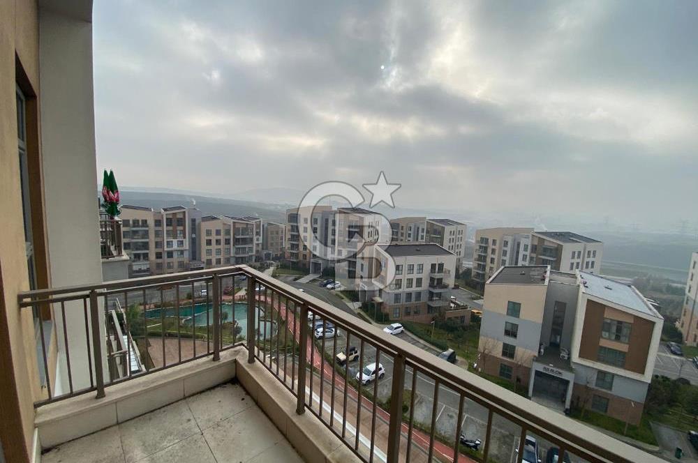 NEF ÇAMLITEPE'DE HAVUZ MANZARALI  77m2 Brüt 1+1,5  BALKONLU LOFT DAİRE 