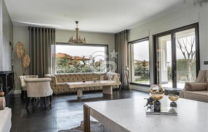 Hallaçlar Mah. Doğa Sitesinde 4.5+1 395 M² Satılık Lüks Villa
