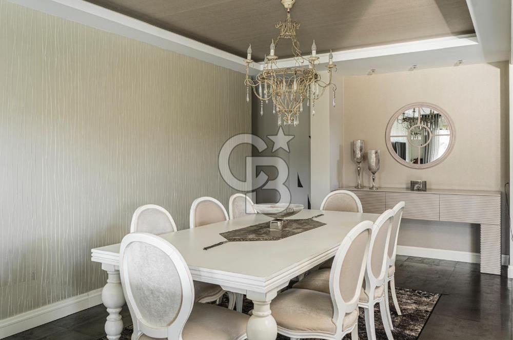 Hallaçlar Mah. Doğa Sitesinde 4.5+1 395 M² Satılık Lüks Villa