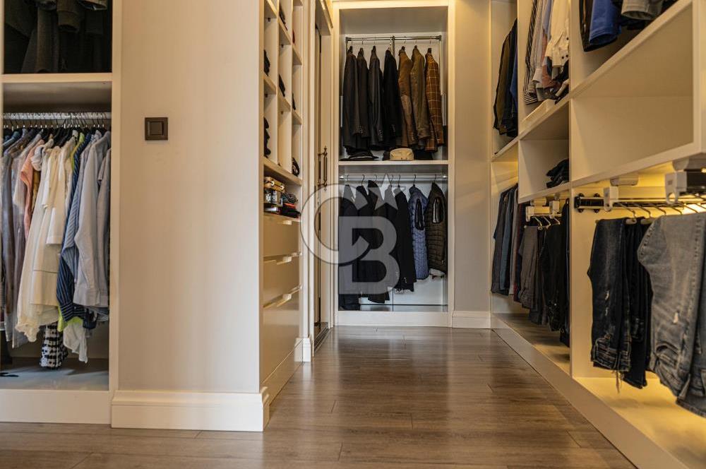 Hallaçlar Mah. Doğa Sitesinde 4.5+1 395 M² Satılık Lüks Villa