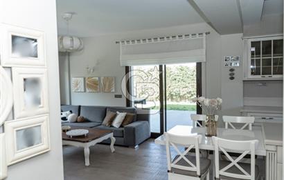 Hallaçlar Mah. Doğa Sitesinde 4.5+1 395 M² Satılık Lüks Villa