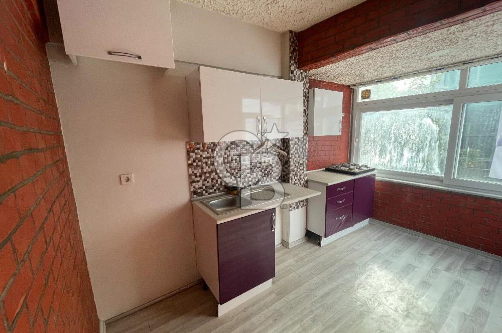 BEYOĞLU HACIMİMİ’DE KÖŞE KONUMLU SATILIK BİNA