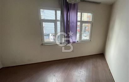 BEYOĞLU HACIMİMİ’DE KÖŞE KONUMLU SATILIK BİNA