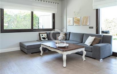 Hallaçlar Mah. Doğa Sitesinde 4.5+1 395 M² Satılık Lüks Villa