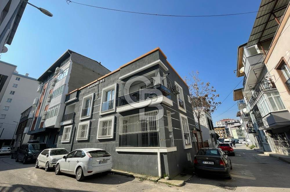 Buca Tınaztepe Yıldız Mahallesi'nde Satılık 1+1 Daire - Merkezi Konum, Yatırımlık Fırsat
