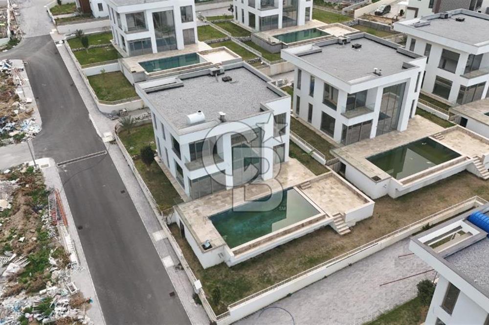 Girne Çatalköy Bölgesinde Satılık Ultra Lüks Villalar !!!