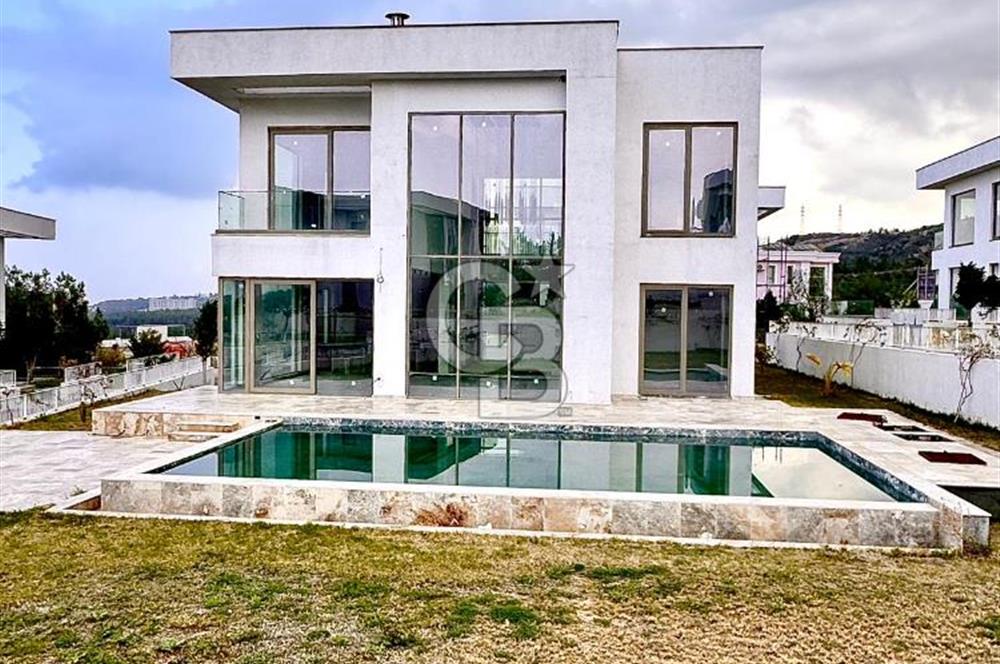 Girne Çatalköy Bölgesinde Satılık Ultra Lüks Villalar !!!
