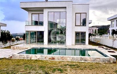 Girne Çatalköy Bölgesinde Satılık Ultra Lüks Villalar !!!