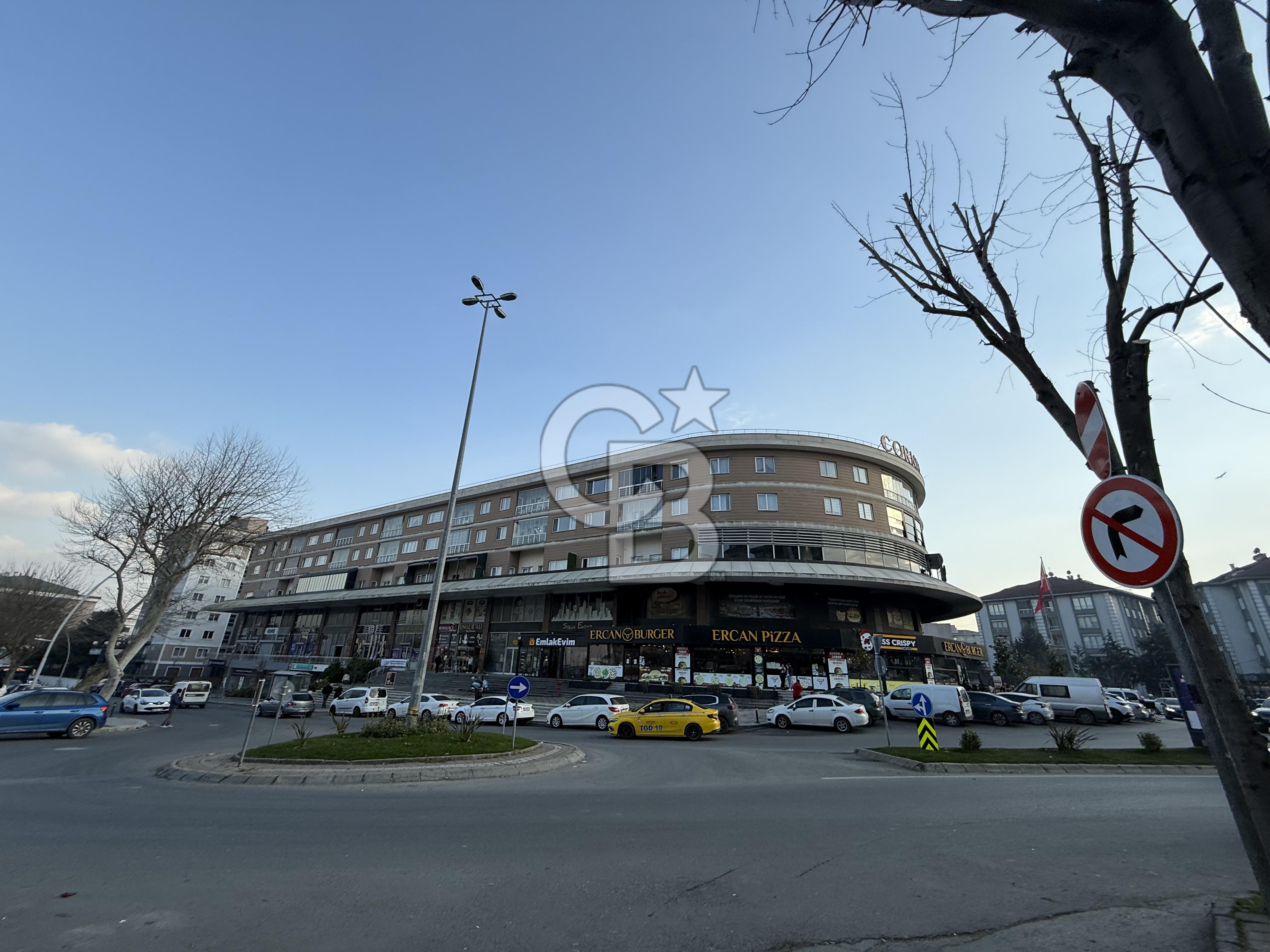 Büyükçekmece Mimaroba Corner Life Satılık 125 m2 Dükkan