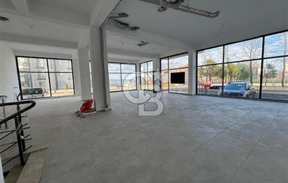 LAPSEKİ YENİ KORDON’DA SATILIK BOĞAZ MANZARALI KÖŞE İŞYERİ! 