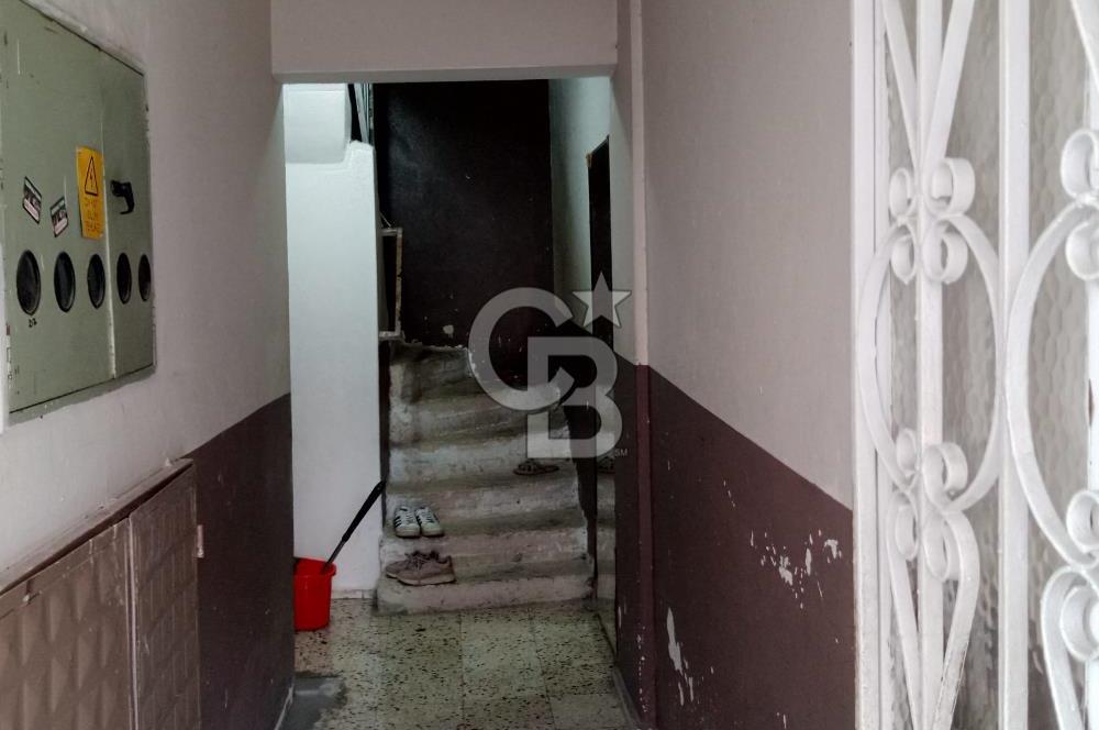 İzmir Buca'da 2 Katlı Satılık Müstakil Bina! Hem Yatırıma Hem Oturuma Uygun!