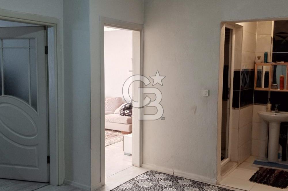 İzmir Buca'da 2 Katlı Satılık Müstakil Bina! Hem Yatırıma Hem Oturuma Uygun!