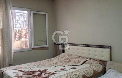 İzmir Buca'da 2 Katlı Satılık Müstakil Bina! Hem Yatırıma Hem Oturuma Uygun!