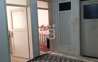 İzmir Buca'da 2 Katlı Satılık Müstakil Bina! Hem Yatırıma Hem Oturuma Uygun!