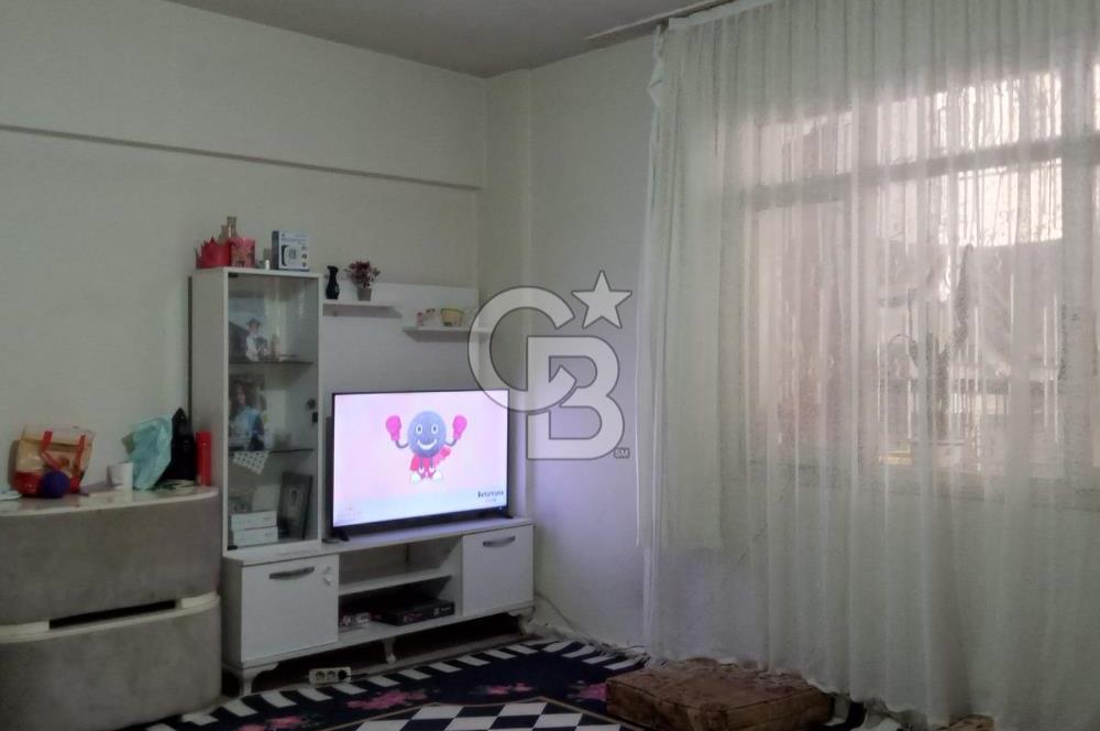 İzmir Buca'da 2 Katlı Satılık Müstakil Bina! Hem Yatırıma Hem Oturuma Uygun!