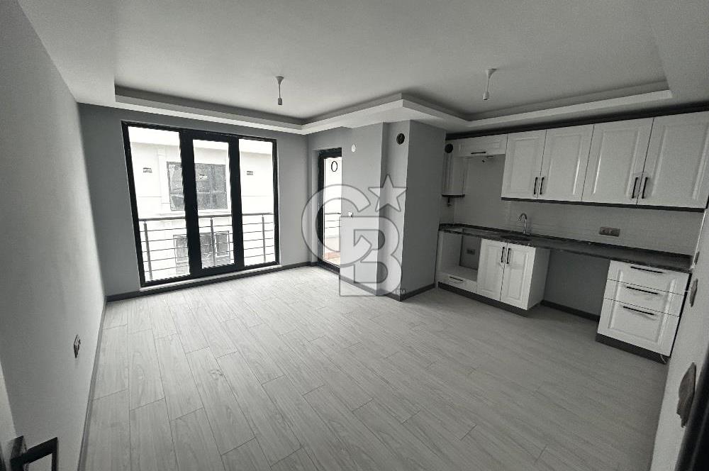 CB PARKTAN KÖRFEZDE KORİDORLU FIRSAT 1+1 DAİRE