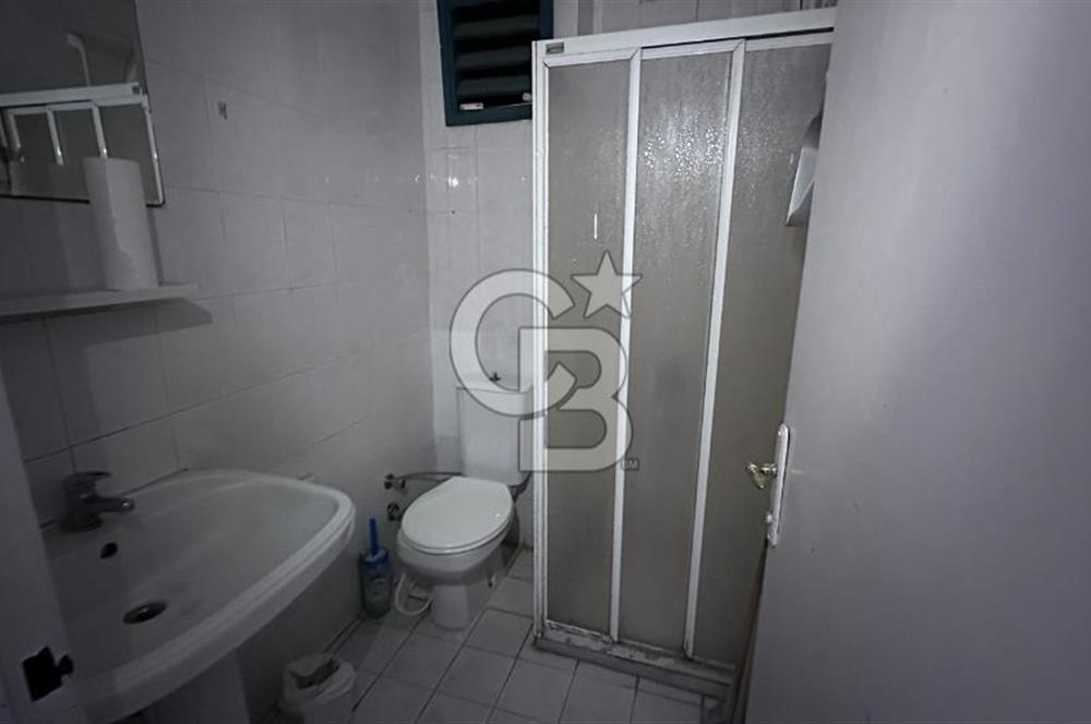 MARMARİS MERKEZDE DENİZE YÜRÜME MESAFESİNDE SATILIK STÜDYO DAİRE