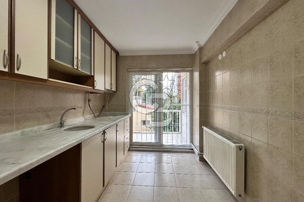 Kiralık 3 + 1 daire Karşıyaka Atarürk bulvarı