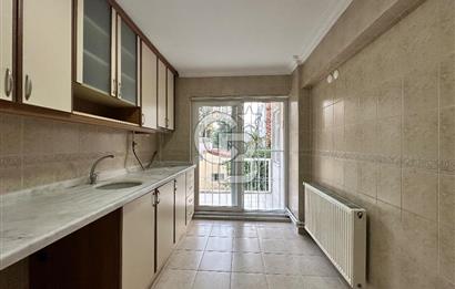 Kiralık 3 + 1 daire Karşıyaka Atarürk bulvarı