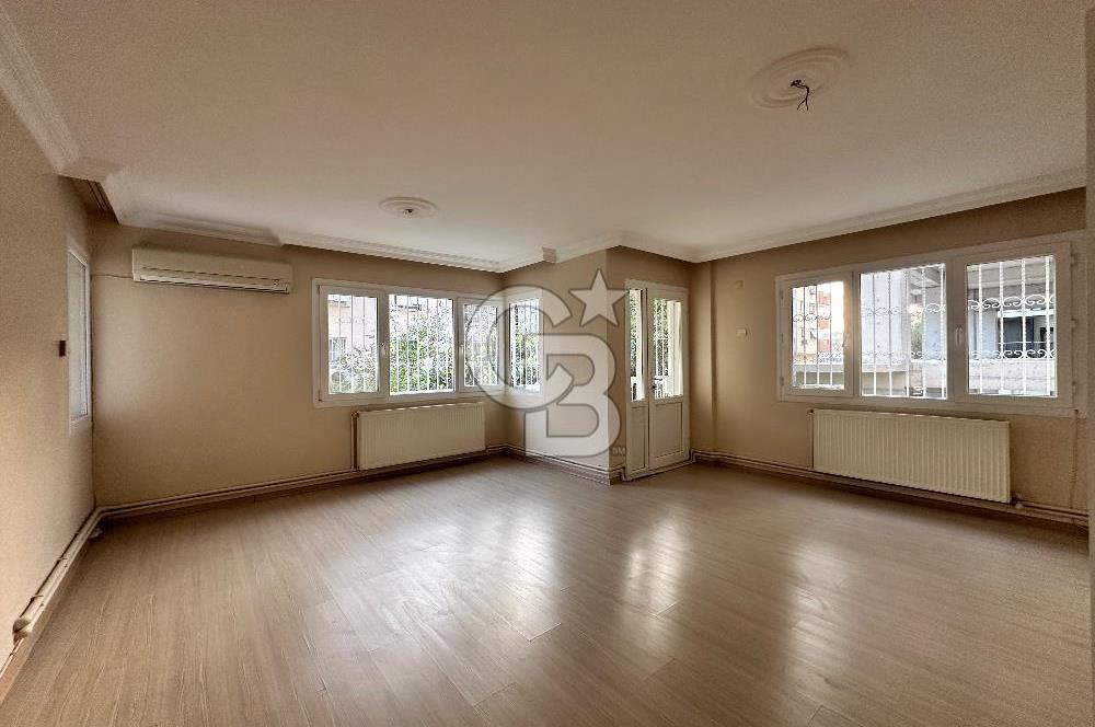 Kiralık 3 + 1 daire Karşıyaka Atarürk bulvarı