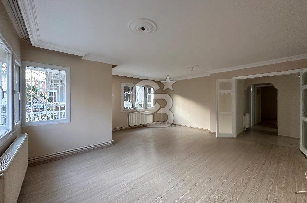 Kiralık 3 + 1 daire Karşıyaka Atarürk bulvarı