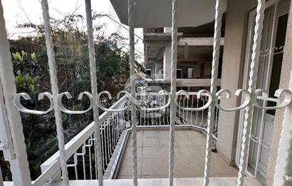 Kiralık 3 + 1 daire Karşıyaka Atarürk bulvarı