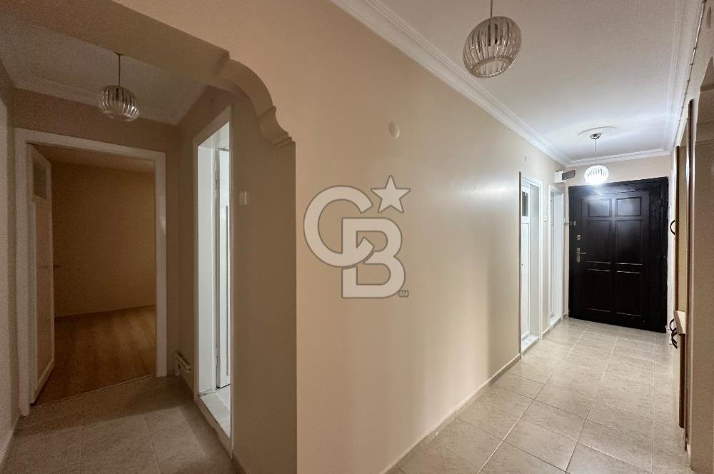 Kiralık 3 + 1 daire Karşıyaka Atarürk bulvarı