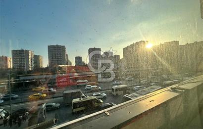 Şirinevler Meydan'da E-5 Cepheli Kiralık İş Yerine Uygun Daire