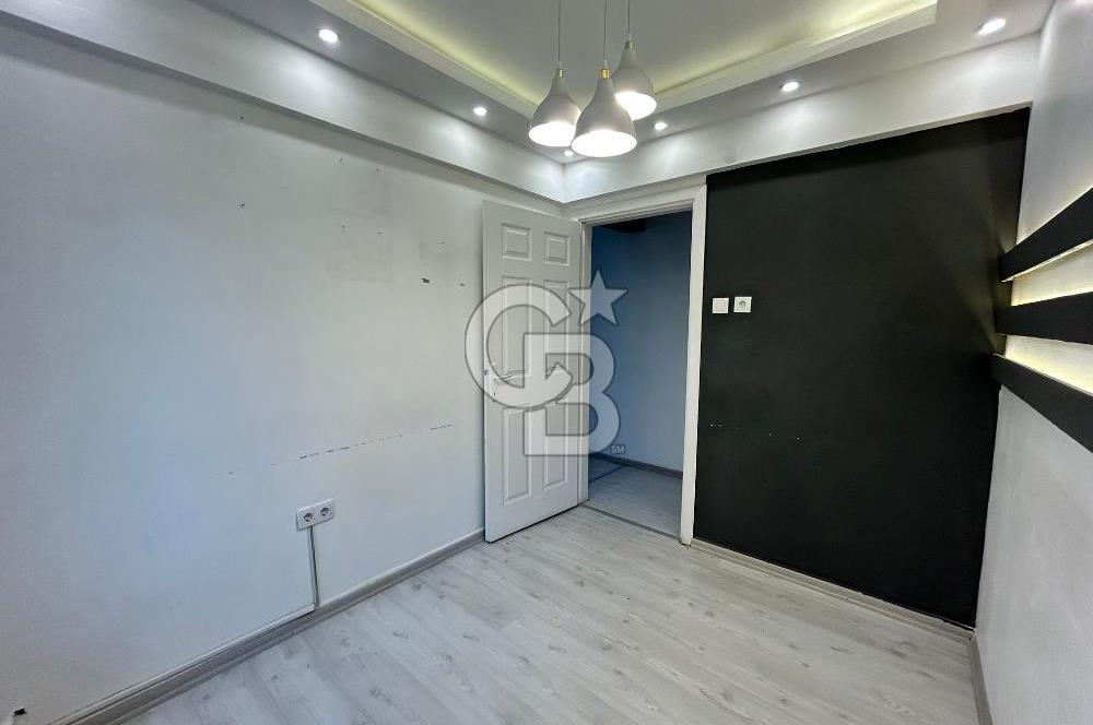 Şirinevler Meydan'da E-5 Cepheli Kiralık İş Yerine Uygun Daire