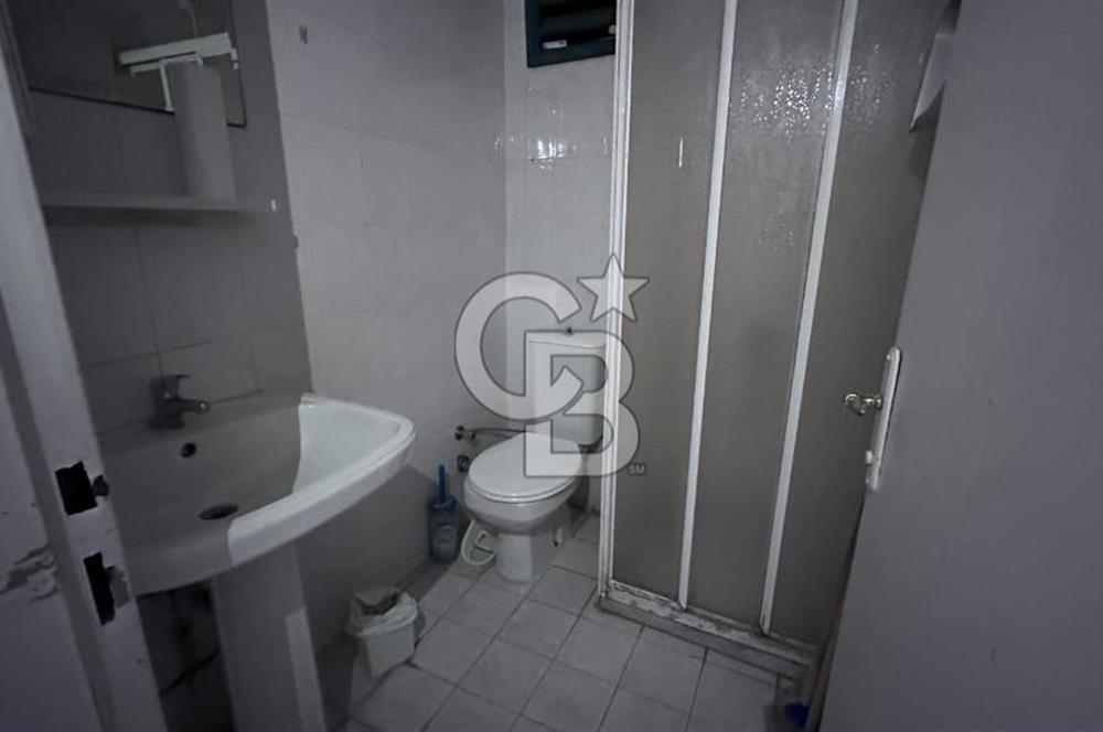 MARMARİS MERKEZDE DENİZE YÜRÜME MESAFESİNDE SATILIK STÜDYO DAİRE