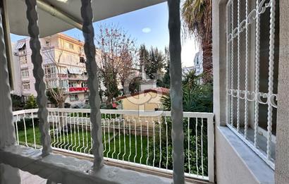 Kiralık 3 + 1 daire Karşıyaka Atarürk bulvarı