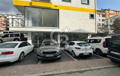 Fatih Caddesi'nin iki altı satılık dükkan 