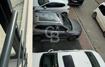 Fatih Caddesi'nin iki altı satılık dükkan 