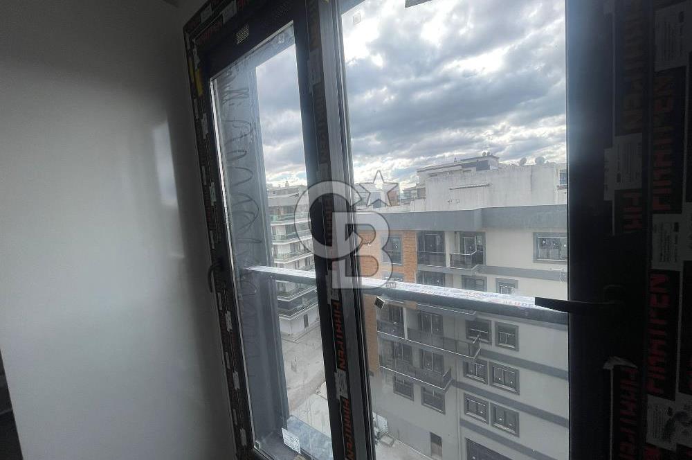 Karşıyaka Şemikler'de 1+1   Satılık Daire 