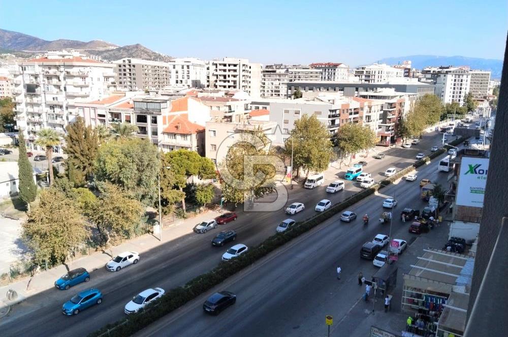 KARŞIYAKA ANADOLU CADDESİ ÜZERİNDE SATILIK 2+1 DAİRE