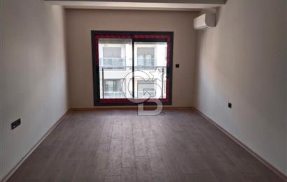 KARŞIYAKA DEMİRKÖPRÜ'DE SATILIK 2+1 DAİRE