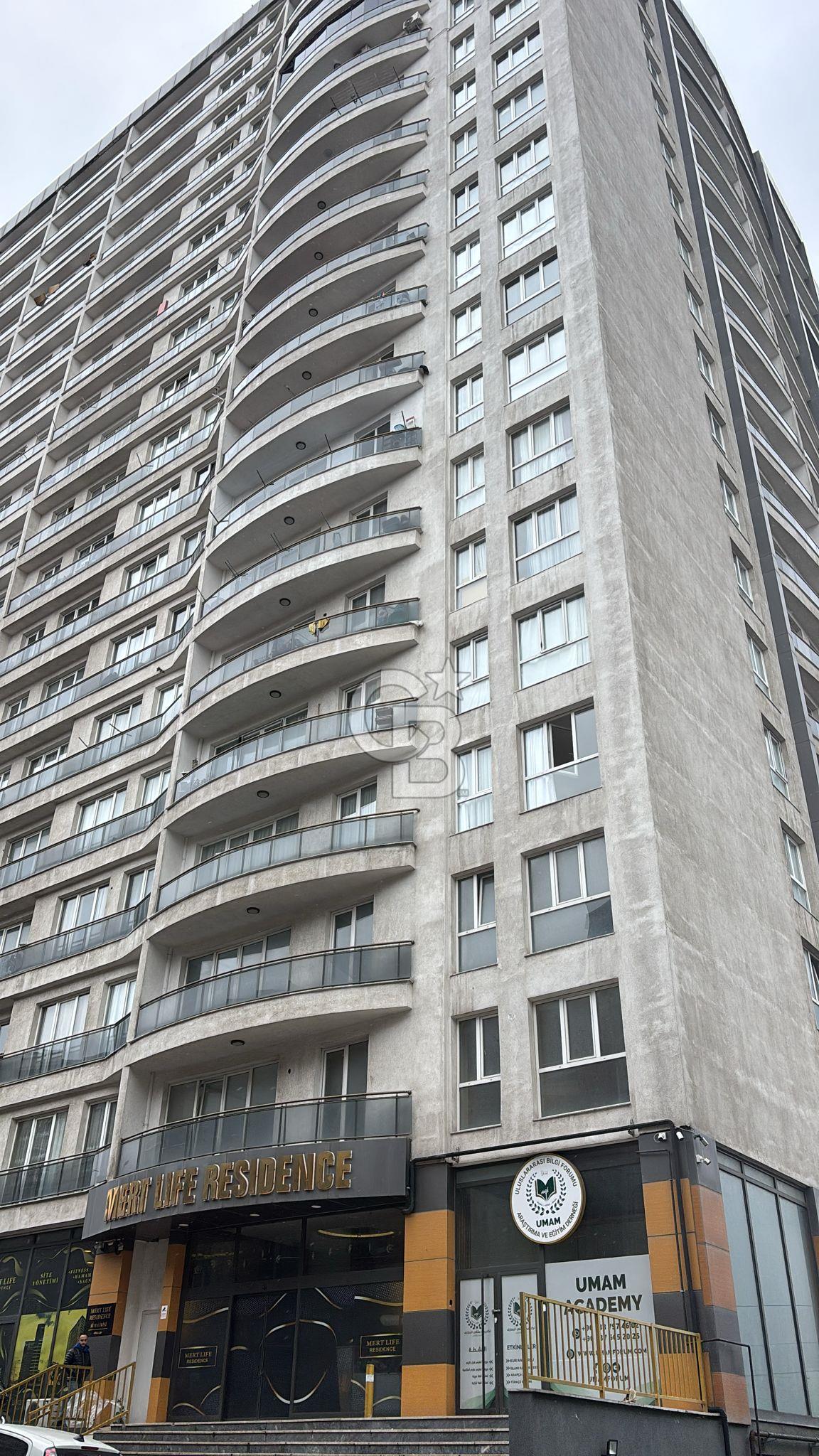 ESENYURT MEHMET AKİF MAH. MERT LİFE RESİDANCE SATILIK EŞYALI 1+1 DAİRE 