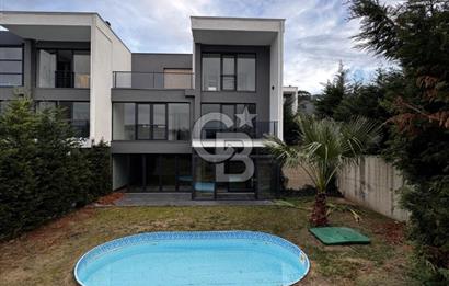 Çanakkale Güzelyalı Mandarin Terrace’da Satılık 4+1 Villa