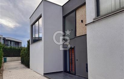 Çanakkale Güzelyalı Mandarin Terrace’da Satılık 4+1 Villa
