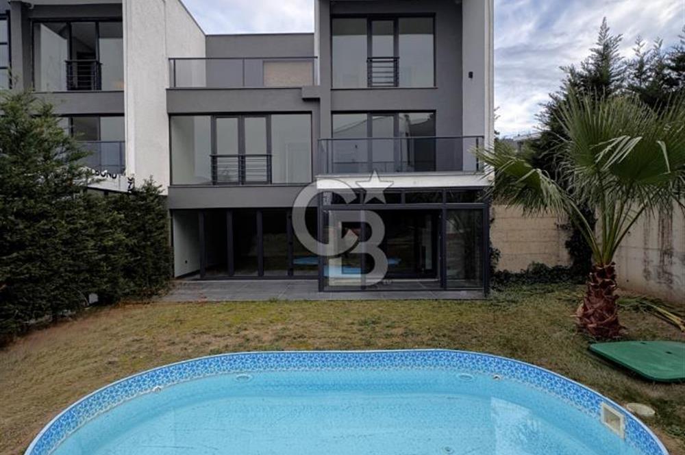 Çanakkale Güzelyalı Mandarin Terrace’da Satılık 4+1 Villa
