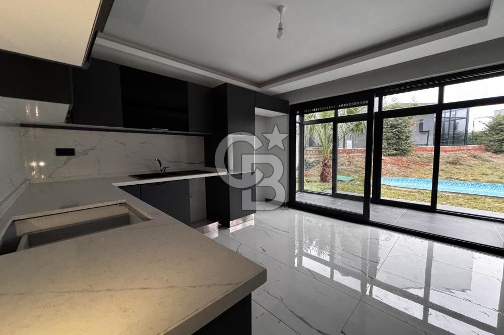 Çanakkale Güzelyalı Mandarin Terrace’da Satılık 4+1 Villa